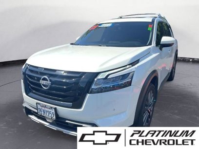 Used 2023 Nissan Pathfinder SL w/ SL Premium Package