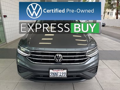 Certified 2024 Volkswagen Tiguan SE w/ Panoramic Sunroof Package