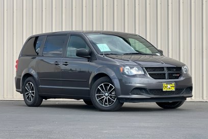 Used 2015 Dodge Grand Caravan SE w/ Quick Order Package 29E SE