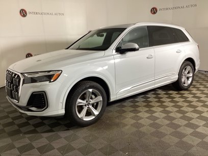 Certified 2025 Audi Q7 3.0T Premium w/ Convenience Package