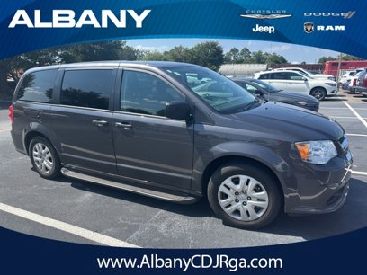 Used 2020 Dodge Grand Caravan SE