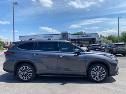Used 2021 Toyota Highlander Platinum