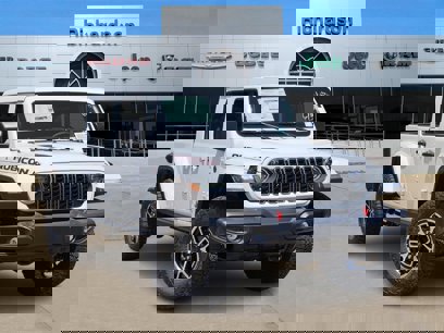 New 2025 Jeep Gladiator Rubicon w/ Convenience Group
