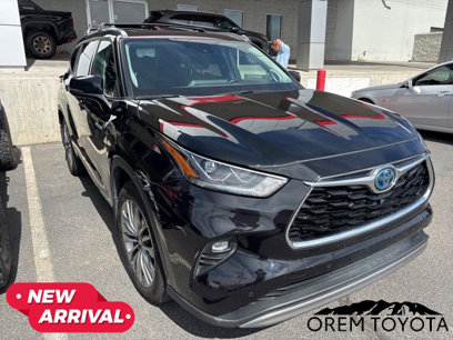 Used 2021 Toyota Highlander Platinum