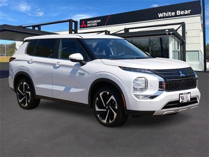 Used 2023 Mitsubishi Outlander SE