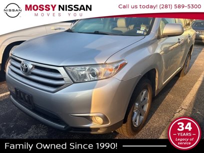 Used 2011 Toyota Highlander SE
