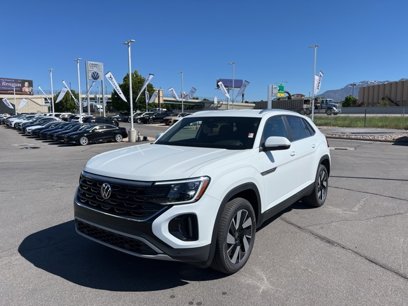 New 2025 Volkswagen Atlas Cross Sport SE