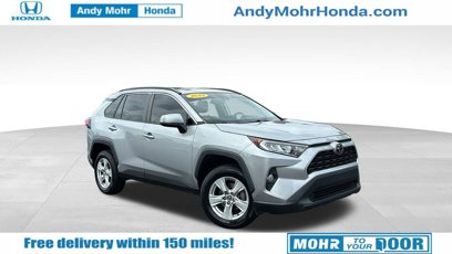 Used 2019 Toyota RAV4 XLE w/ Carpet Mat Package