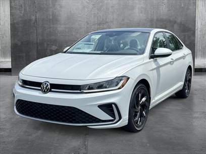 New 2025 Volkswagen Jetta SE