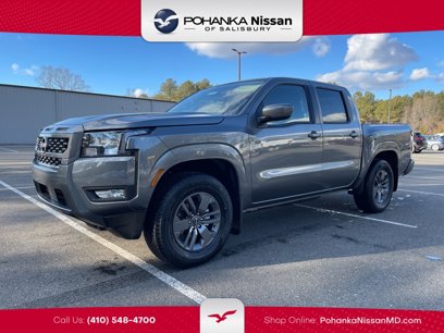 New 2025 Nissan Frontier SV w/ SV Convenience Package