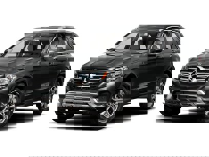 Used 2019 Mercedes-Benz GLC 300 w/ Parking Assistance Package