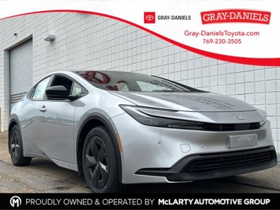 New 2025 Toyota Prius LE