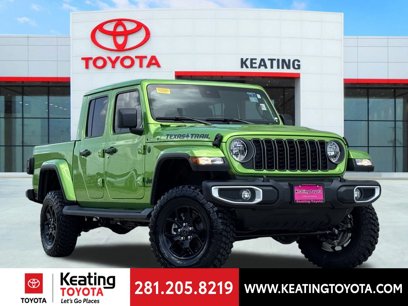 Used 2025 Jeep Gladiator Sport