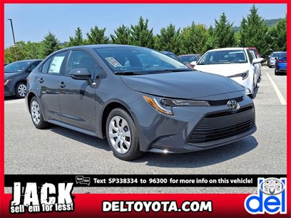 New 2025 Toyota Corolla LE