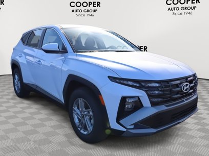 New 2025 Hyundai Tucson SE