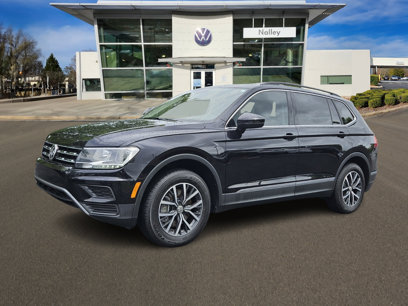 Used 2020 Volkswagen Tiguan SE w/ Panoramic Sunroof Package