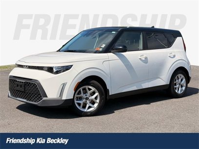 Used 2023 Kia Soul S