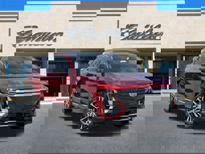 New 2025 Cadillac Lyriq Luxury