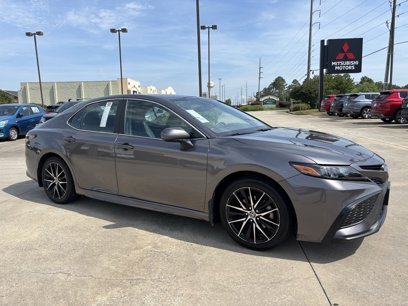 Used 2022 Toyota Camry SE