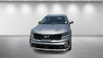 Certified 2023 Kia Sorento EX