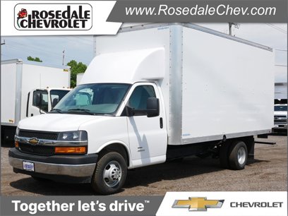New 2025 Chevrolet Express 4500 Extended w/ Power Convenience Package