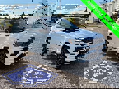 New 2025 Jeep Compass Limited w/ High Altitude Package