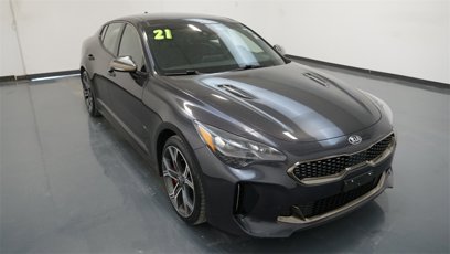 Used 2021 Kia Stinger GT1