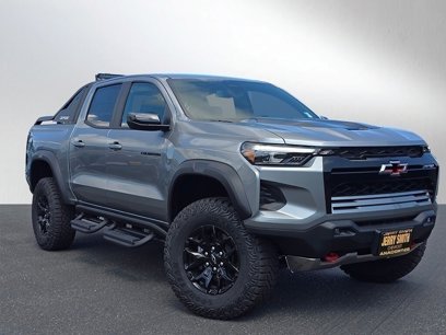 New 2025 Chevrolet Colorado ZR2 w/ Midnight Edition