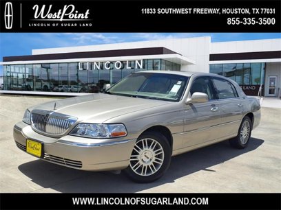 Used 2007 Lincoln Town Car Signature Limited