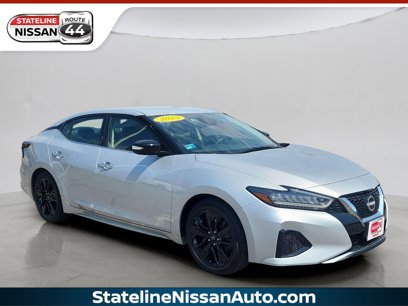 Used 2023 Nissan Maxima SV w/ Floor Mat Group