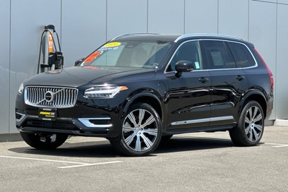 Used 2024 Volvo XC90 T8 Plus w/ Protection Package Premier