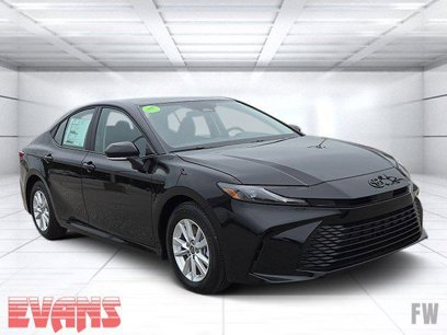 New 2025 Toyota Camry LE w/ Convenience Package