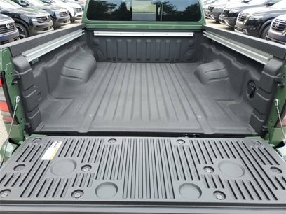 New 2025 Nissan Frontier PRO-4X