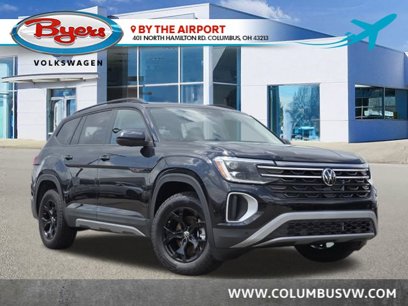 New 2025 Volkswagen Atlas Peak Edition SE