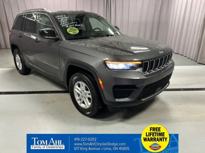 Used 2023 Jeep Grand Cherokee Laredo w/ Luxury Tech Group I