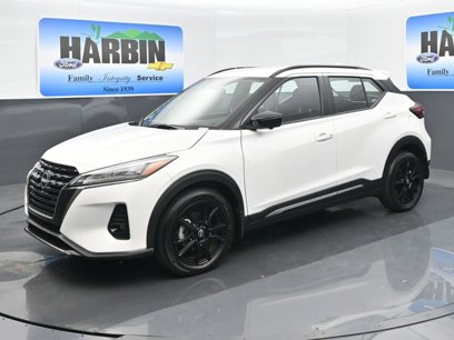 Used 2024 Nissan Kicks SR