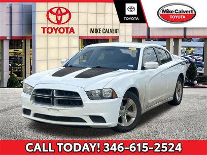 Used 2013 Dodge Charger SE w/ Connectivity Group