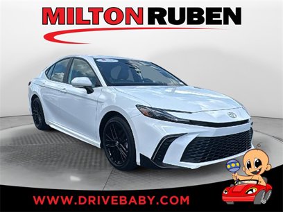 Used 2025 Toyota Camry SE w/ Convenience Package