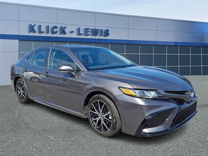 Used 2023 Toyota Camry SE