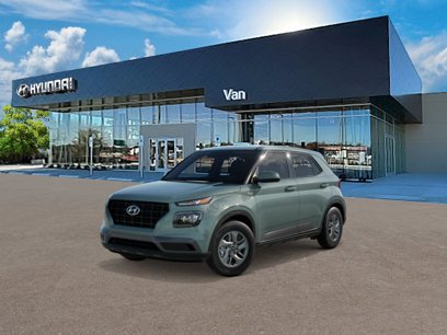 New 2025 Hyundai Venue SE