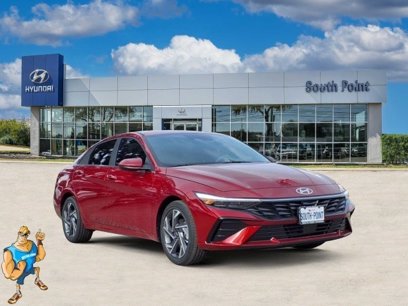 Certified 2025 Hyundai Elantra SEL