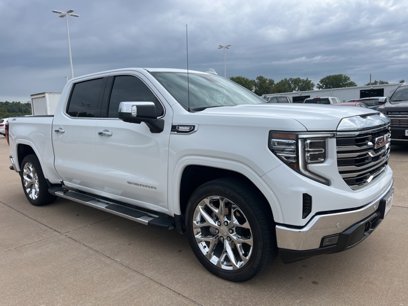 Used 2022 GMC Sierra 1500 SLT w/ SLT Premium Plus Package