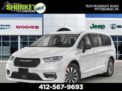 New 2024 Chrysler Pacifica Select
