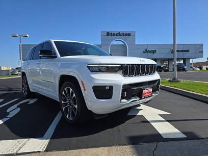 New 2025 Jeep Grand Cherokee Overland w/ Trailer Tow Package