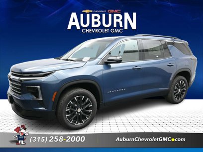 New 2025 Chevrolet Traverse LT w/ Sun and Wheel Package