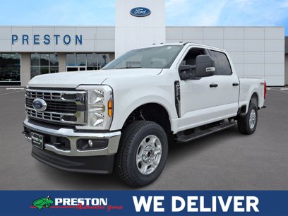 New 2025 Ford F250 XL w/ FX4 Off-Road Package