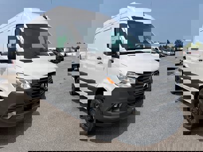 New 2025 Mercedes-Benz Sprinter 2500