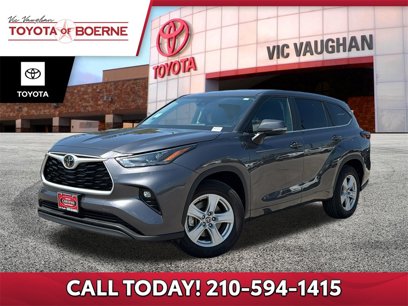 Used 2024 Toyota Highlander LE