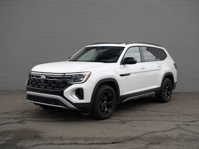 Used 2024 Volkswagen Atlas Peak Edition SEL