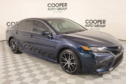Used 2021 Toyota Camry SE